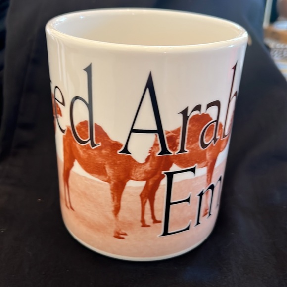 Starbucks UAE City Mug. - Picture 2 of 4